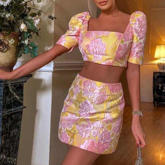 Revolve Nookie Solana Metallic Jacquard Pink Yellow Crop Top & Skirt Co Ord Set - Picture 3 of 4